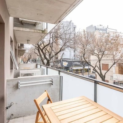 Rent of a bright modern 2-room apartment with a balcony, Palermo Hollywood, Buenos Aires, Argentina